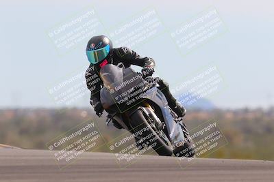 media/Nov-05-2022-SoCal Trackdays (Sat) [[f8d9b725ab]]/Turn 9 (110pm)/